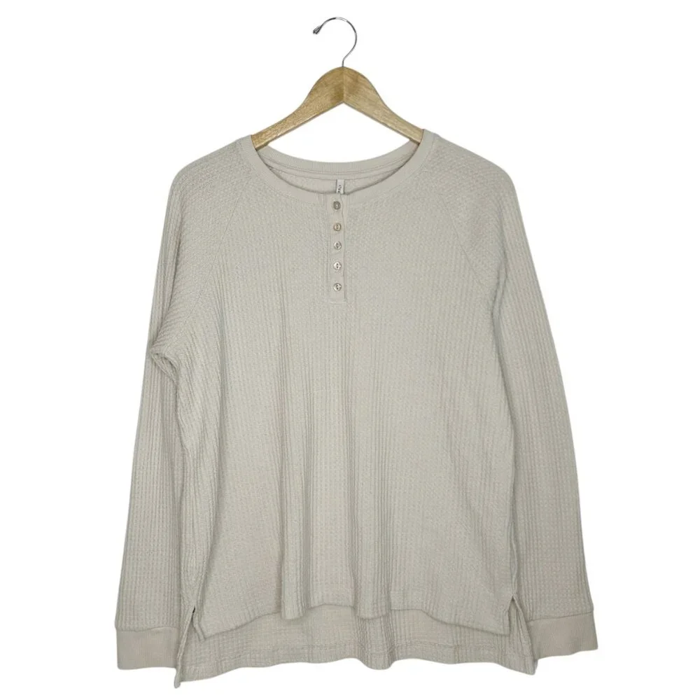 Z SUPPLY Thermal Waffle Long Sleeve Henley - Picture 3 of 7